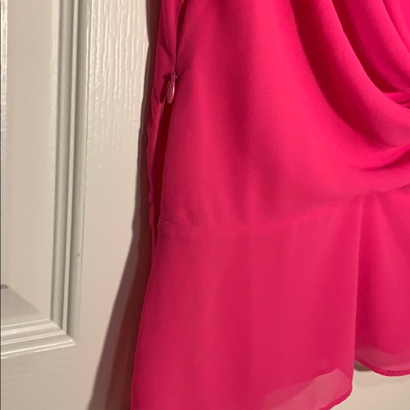 Mendocino Hot Pink T Strap Tank size S - Picture 4 of 4